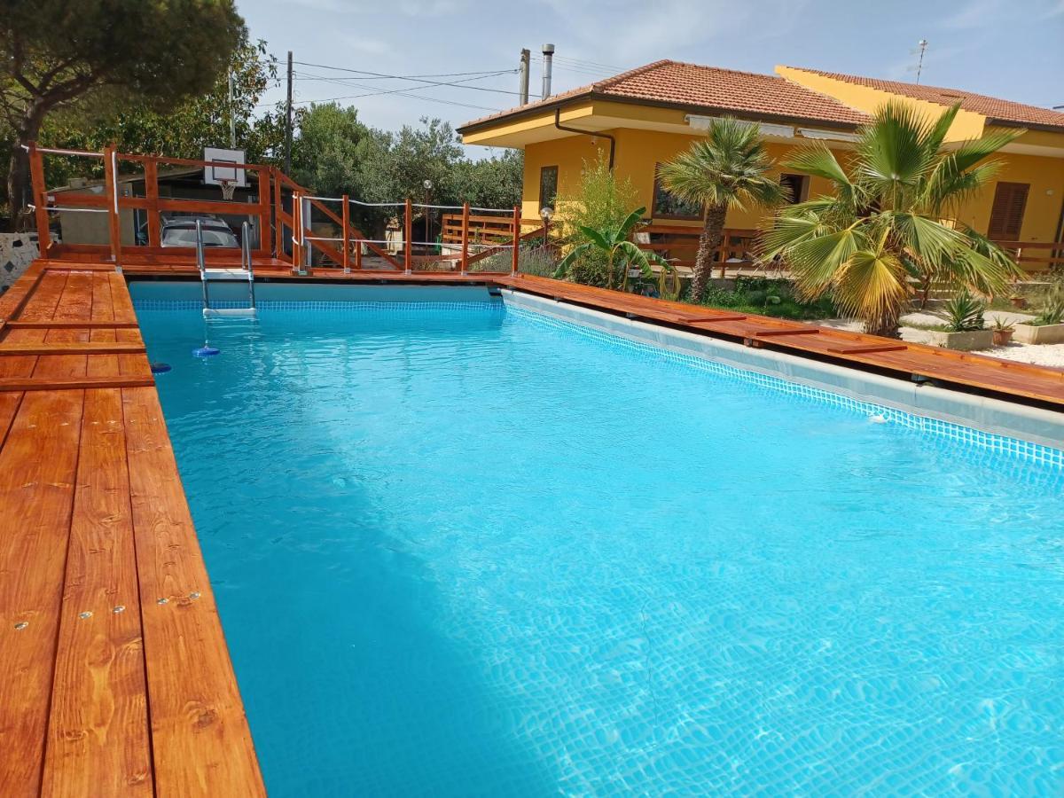 Turtle Island Apartments ซานตาโกรเชกาเมรีนา ภายนอก รูปภาพ