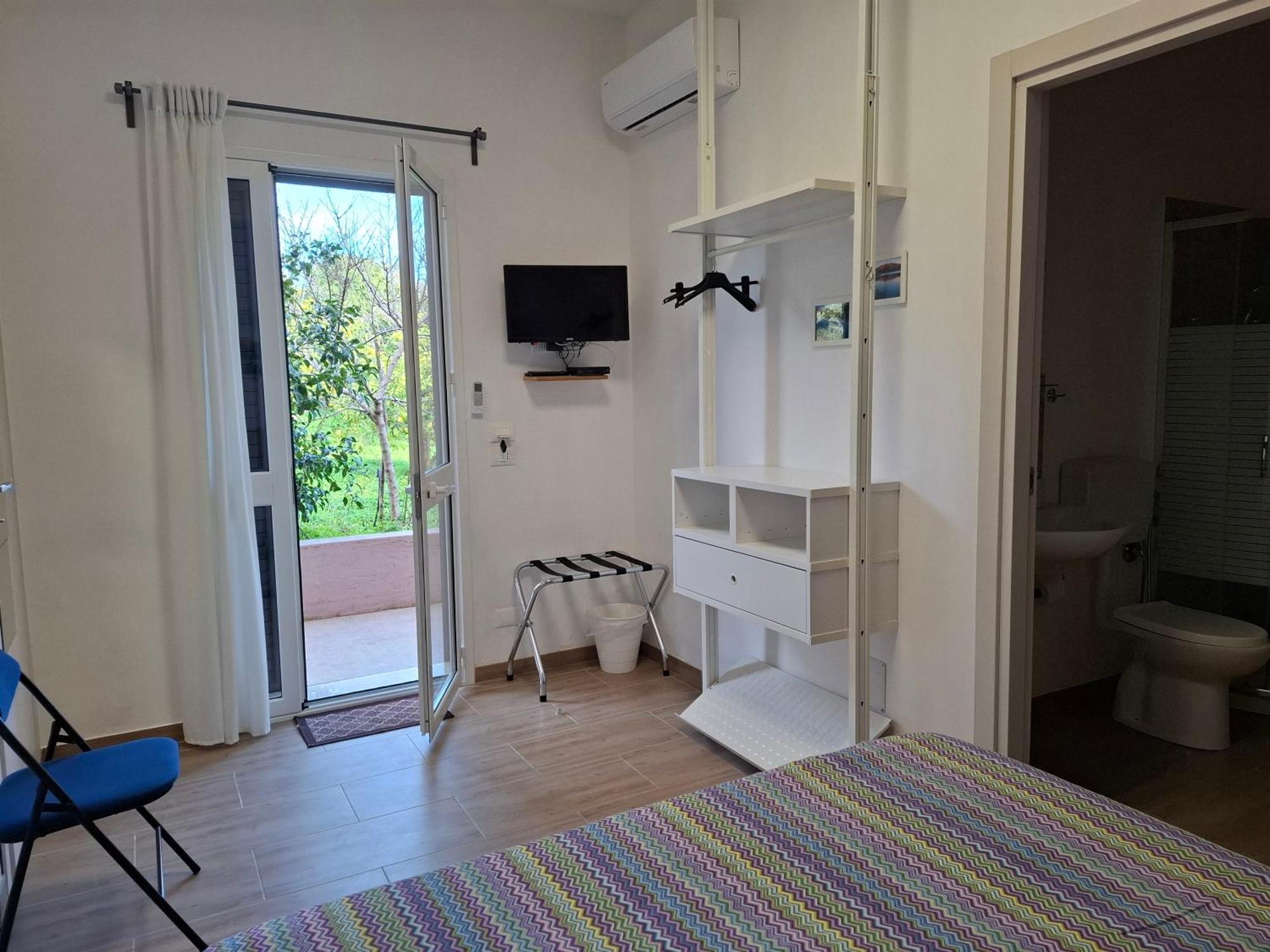 Turtle Island Apartments ซานตาโกรเชกาเมรีนา ภายนอก รูปภาพ